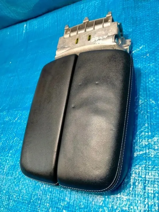Accoudoir Audi Q7 4M S-Line OEM 310126173915 image 3