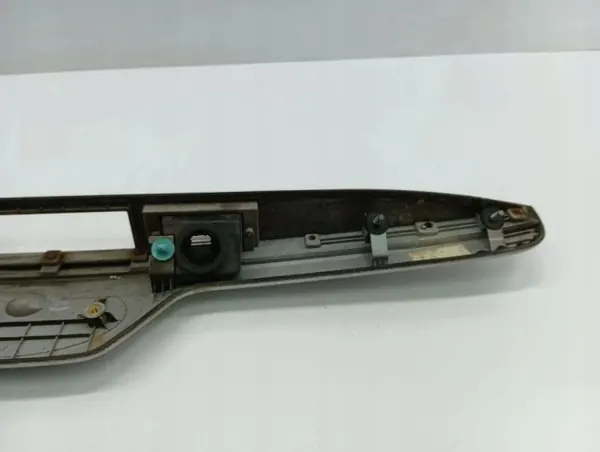 Garniture hayon KIA Sportage 2008 OEM 873110Z110 image 3