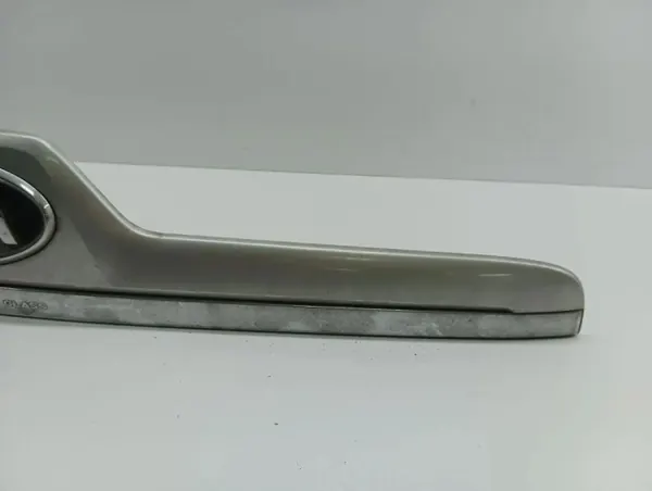 Garniture hayon KIA Sportage 2008 OEM 873110Z110 image 4