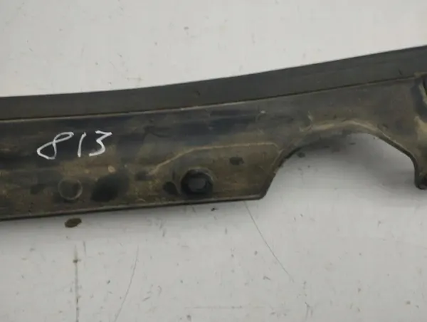 Junta de porta-malas Tesla Model S 2014 OEM 600757000 image 10