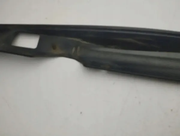 Junta de porta-malas Tesla Model S 2014 OEM 600757000 image 6