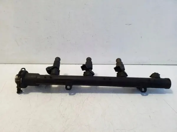 VW 030133319G Rampe d'injection pour Polo N6 1.0 image 3