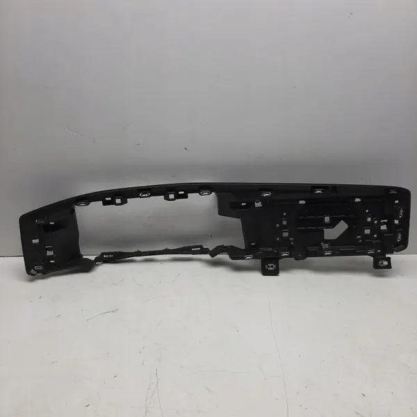 OEM 7104443 autoradion kehys Opel Grandland Lift image 2