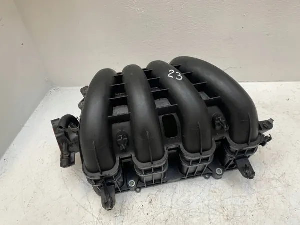 Mazda PE27 imusarja - Käytetty OEM-osa image 2