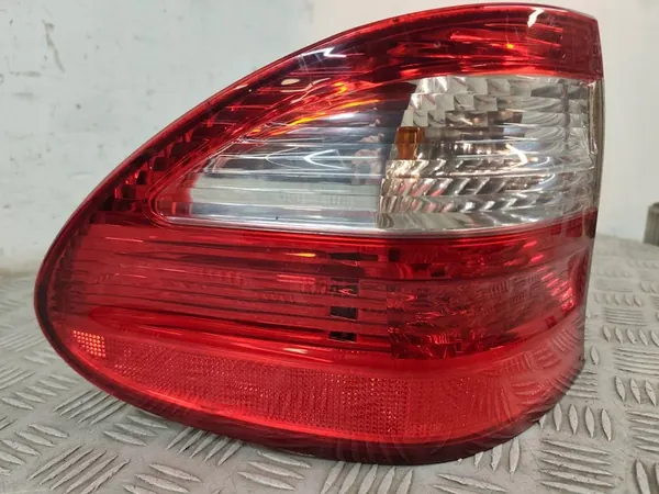 Höger Bakljus Mercedes W211 Kombi image 3