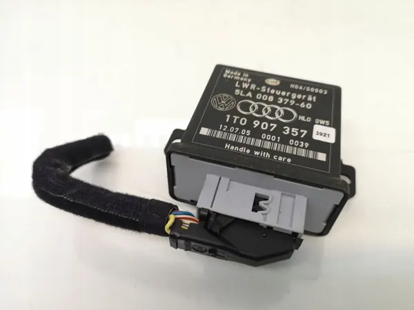 Unidad control luces OEM 1T0907357 para VW Jetta V image 2
