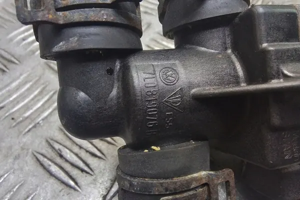 Elektrisk hjälpvattenspump VW image 2