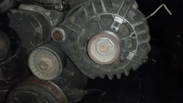 Renault Master Alternator 2002 2.2L 8200206251 image 2