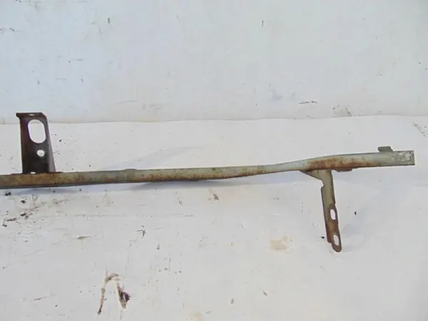 OEM 62290 4M500 etu-alareinapalkki image 3