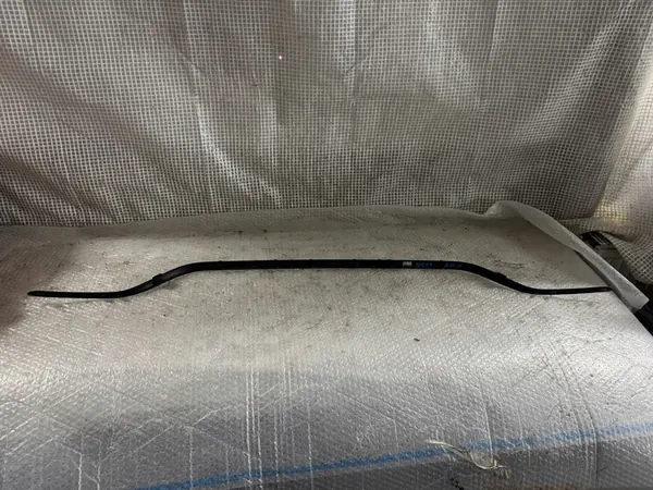 MERCEDES EKLASA W213 AMG MOLDURA TRASEIRA image 2