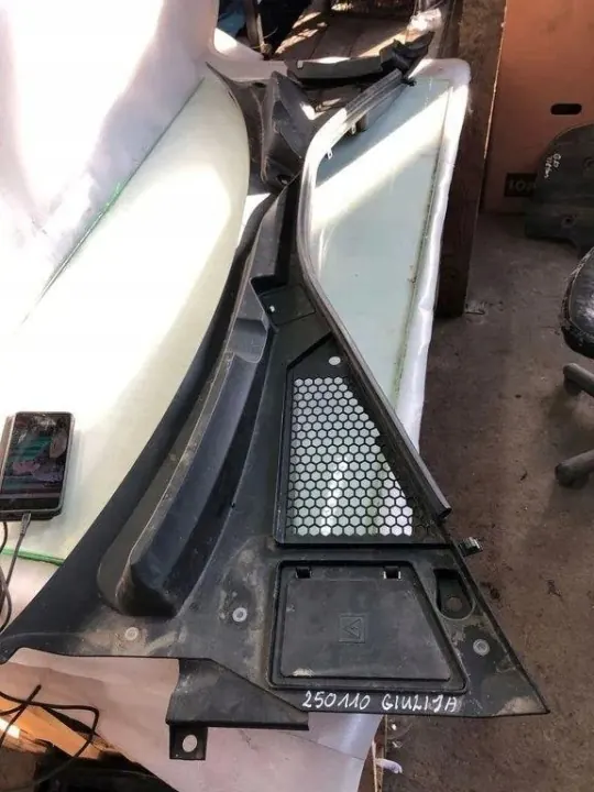 OEM 156130357 fram vindrutetorkararmar för Alfa Romeo Giulia image 2