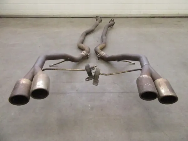 BMW E53 X5 Läpivienti pakoputken vaimennin OEM image 2