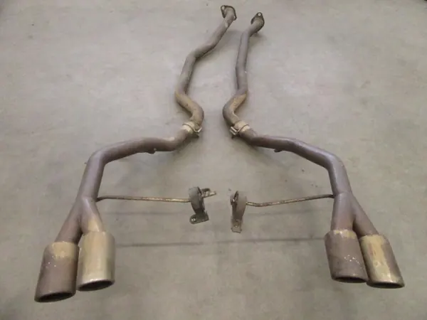 BMW E53 X5 Läpivienti pakoputken vaimennin OEM image 4