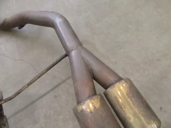 BMW E53 X5 Läpivienti pakoputken vaimennin OEM image 8