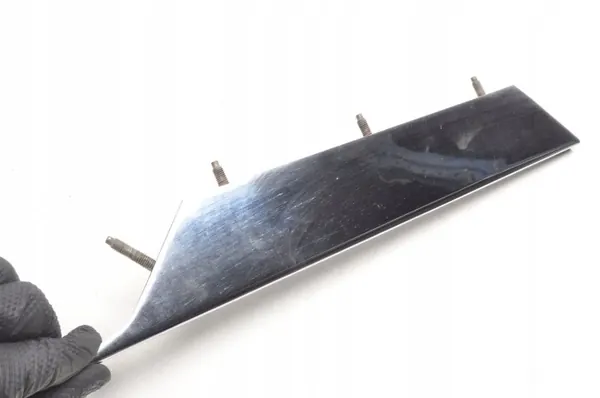 OEM 417540 Aston Martin Vantage Spatbord - Gebruikt image 4