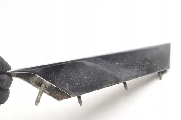 OEM 417540 Aston Martin Vantage Spatbord - Gebruikt image 5