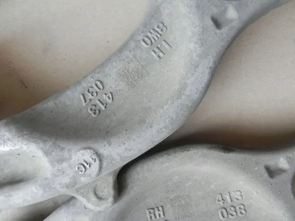 OEM 8W0413031BG Fram vänster stötdämpare Audi A4/S4 B9 image 3