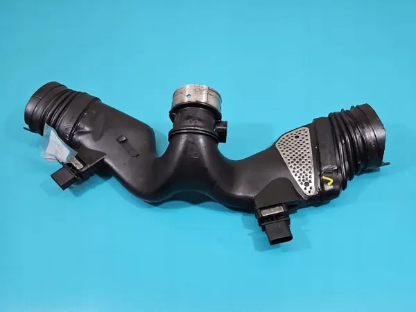Sensor de Flujo Mercedes OEM A6420946397 W221 3.0 CDI image 6