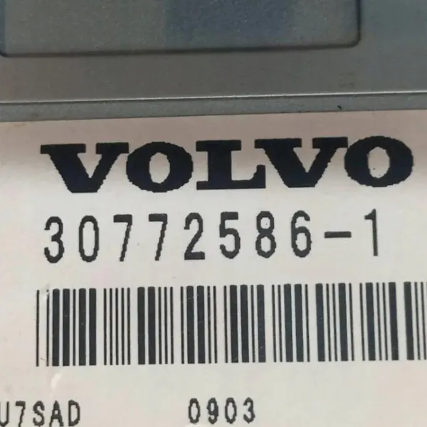 Volvo XC60 Navigointinäyttö OEM 307725861 - Käytetty image 4