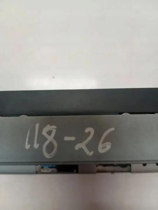 Volvo XC60 Navigointinäyttö OEM 307725861 - Käytetty image 5