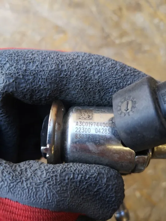 Injector AdBlue Renault OE OEM 160721041R image 5