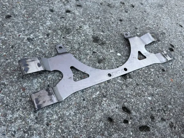 Soporte de escape Porsche 99711102490 GT3 RS image 2