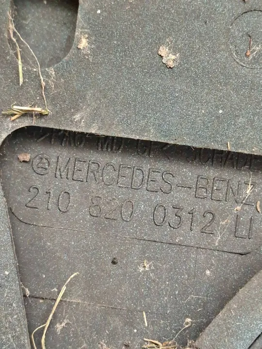 Strålkastarram Mercedes-Benz E W210 2108200312 image 9