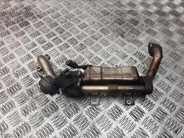 Toyota EGR-klep OEM 256800R02000 voor Avensis 2007 image 2