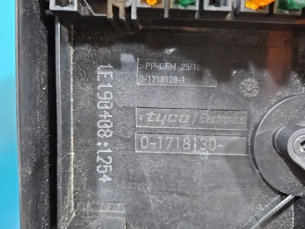 Zekeringkast OEM IMPRK1534783 VW Tiguan I 07- image 4