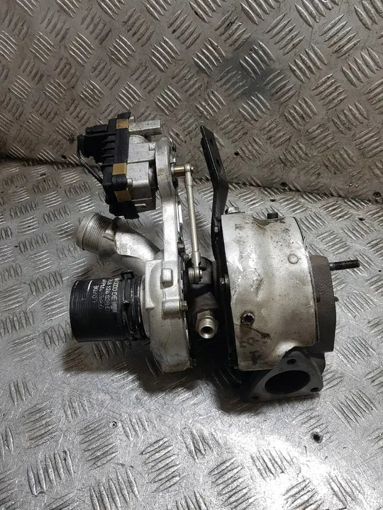 Turboaggregat Audi Q7 4.2 TDI 2007 Garrett Höger 057145722Q image 4