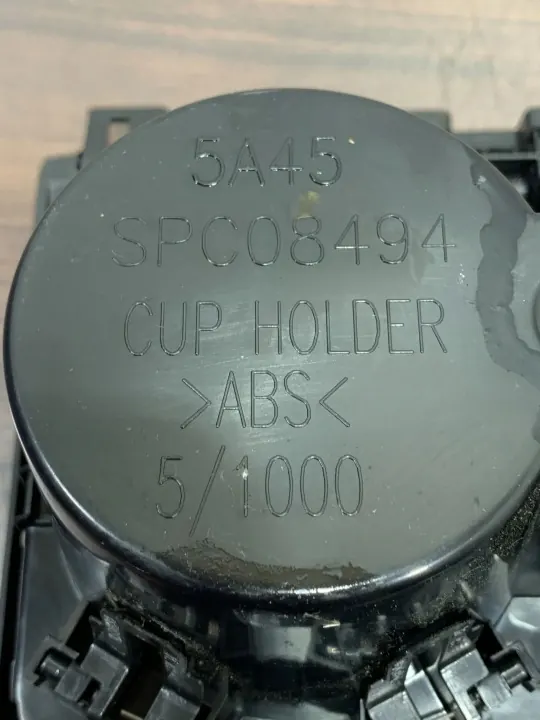 Mitsubishi Outlander IV Getränkehalter OEM 8011C679ZZ image 6