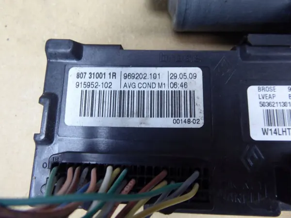 Motor de vidro elétrico traseiro direito BMW 1 E87 image 2