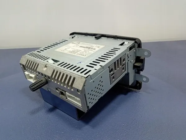 Dacia Lodgy tehdasradio OEM 281154759R AUX/USB:lla image 6
