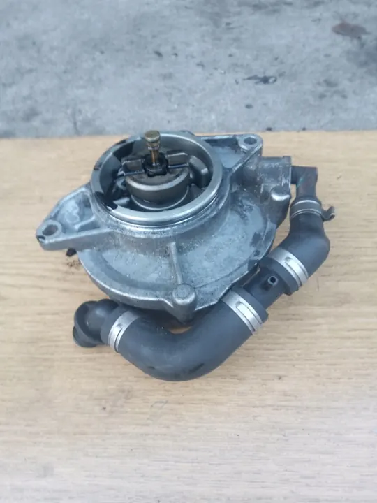 Imupumppu Audi 059145100H image 2