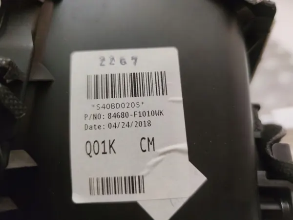 USB-uttag KIA Sportage 2018 OEM 84681F1000 image 5