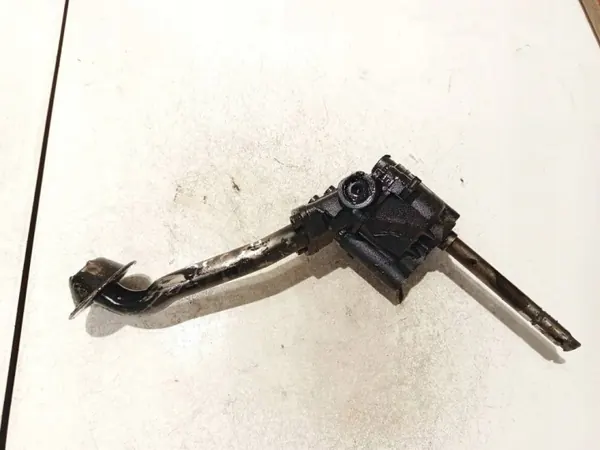 Öljypumppu OEM 026115153a Audi A4 1.9L 1996 image 2