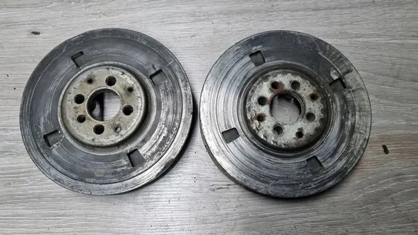 Kurbelwellenrad VW Transporter T4 1.9 TDI image 2