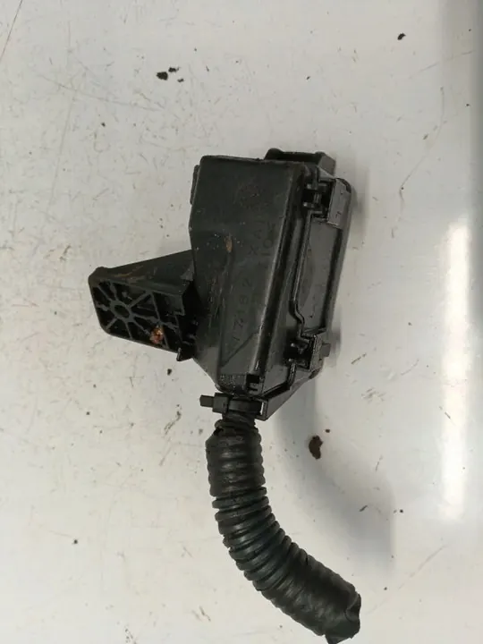 Caixa de Fusíveis Toyota Yaris 2006 1.4L 7162xai image 3