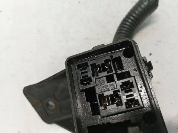 Caixa de Fusíveis Toyota Yaris 2006 1.4L 7162xai image 6