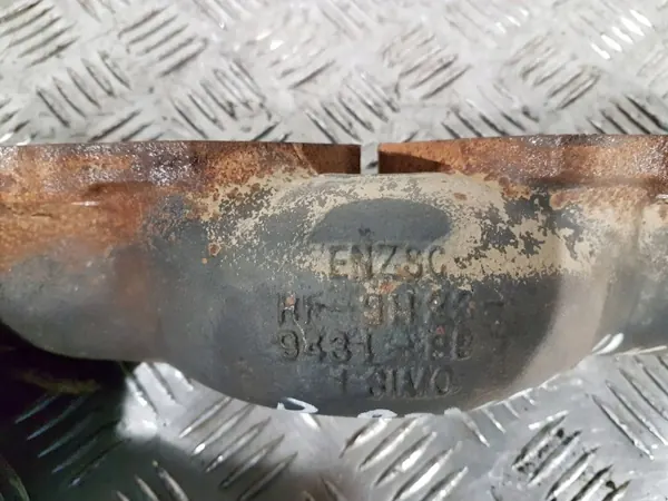 Coletor de Escape Land Rover OEM 9431BB - Usado image 4
