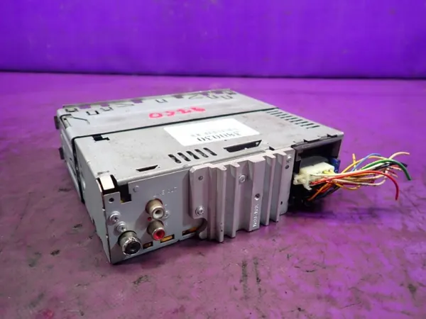 JVC KDG342 Radio OEM Zawada-380030- Citroen C3:lle image 4