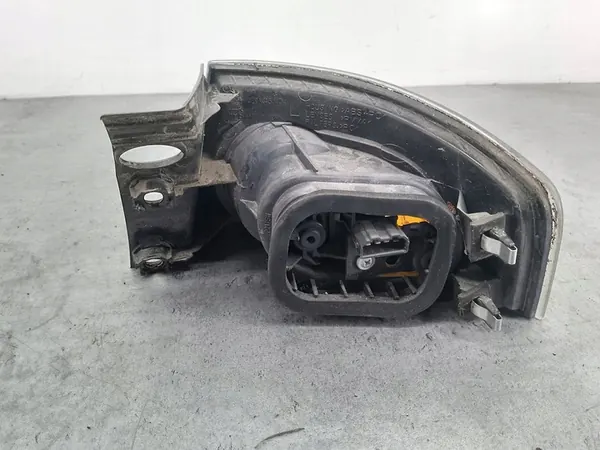 Luz Trasera Izquierda SEAT IBIZA III Hatchback image 3