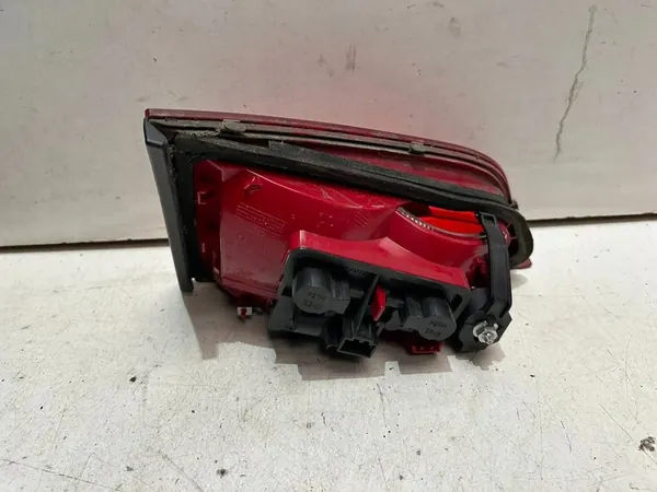Luz trasera derecha Audi A4 B8 Sedan 8K5945094D image 3