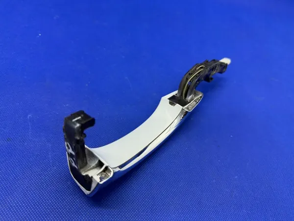Audi LS9R 4H0837206C Höger dörrhandtag Keyless image 6