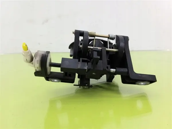 Mercedes A-klasse W168 achterklephendel OEM A1687400193 image 4