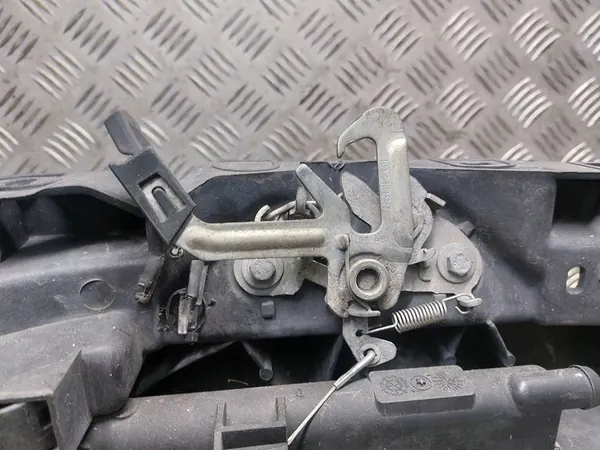 Rinforzo Anteriore + Radiatore Ventola Peugeot 207 CC image 10