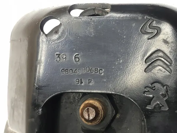 OEM 9674067780 vetoakselin tuki käytetty image 4