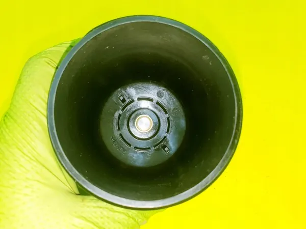 Oljefilterhuslock 4.0 TFSI Audi S6 S7 A8 S8 OEM 079115403A image 5