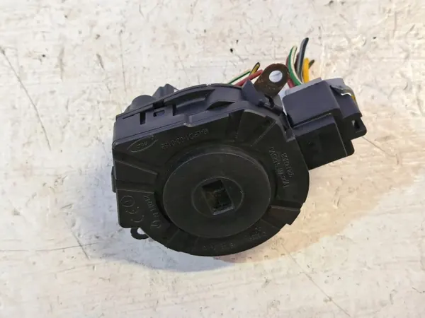 Interruptor de Ignição OEM 30768036 para Volvo V50 2.0L Diesel image 3