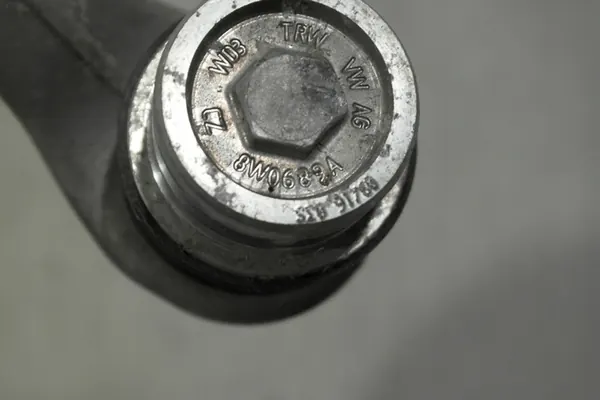 Braccio di Controllo Anteriore Destro AUDI A4 B9 8W0407156A image 3